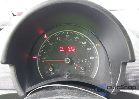 2006 Volkswagen New Beetle 2.5 z USA, uszkodzony, nr VIN 3VWRF31Y36M319505